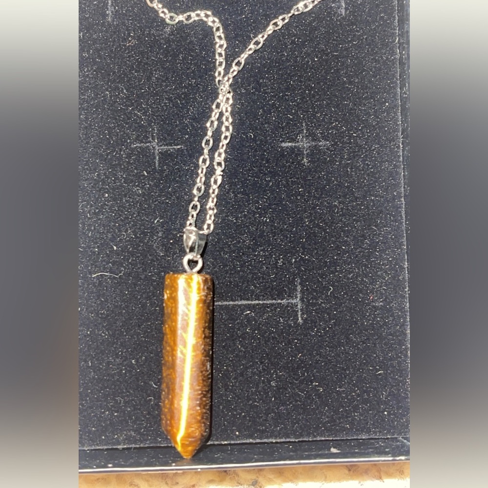 Absolutely Stunning Tiger Eye Necklace to help with healing